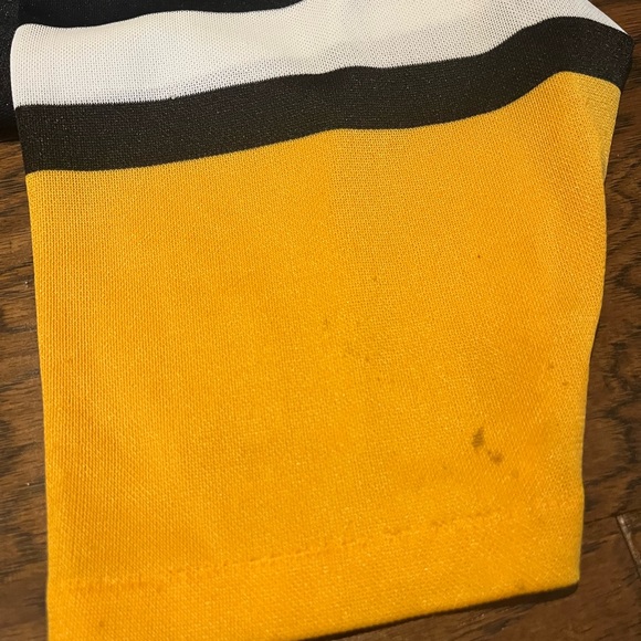 Vintage CCM Maska Pittsburgh Penguins Alternate Jersey - Picture 10 of 10